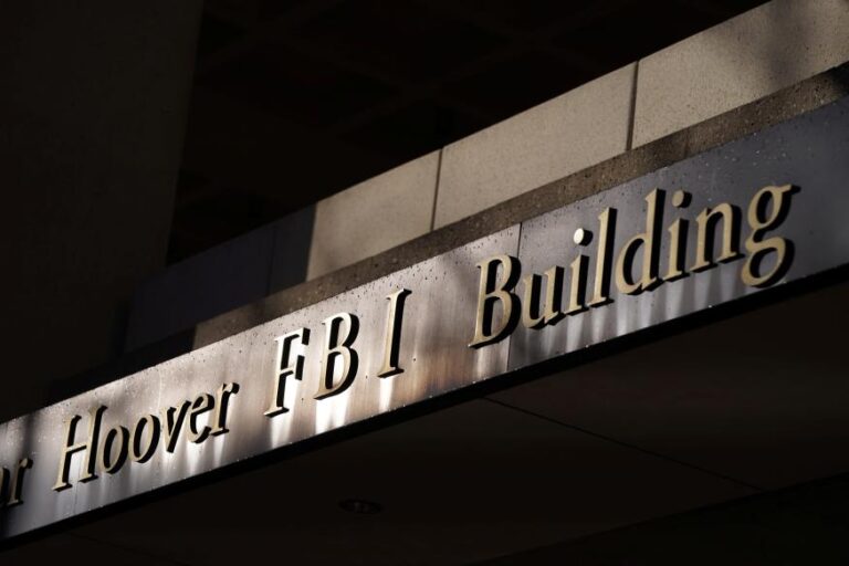 FBI Charges 20-Year-Old Hacker  Running Massive Hacker Marketplace