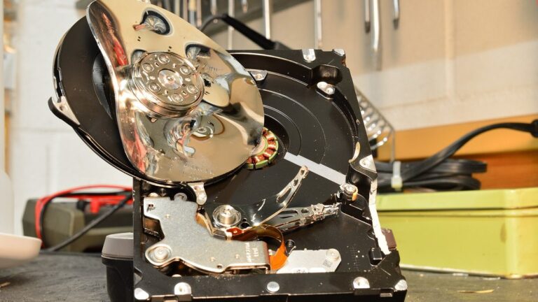 How to Develop a Data Destruction Policy